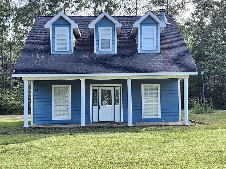 1st image of 12 Austin Ln