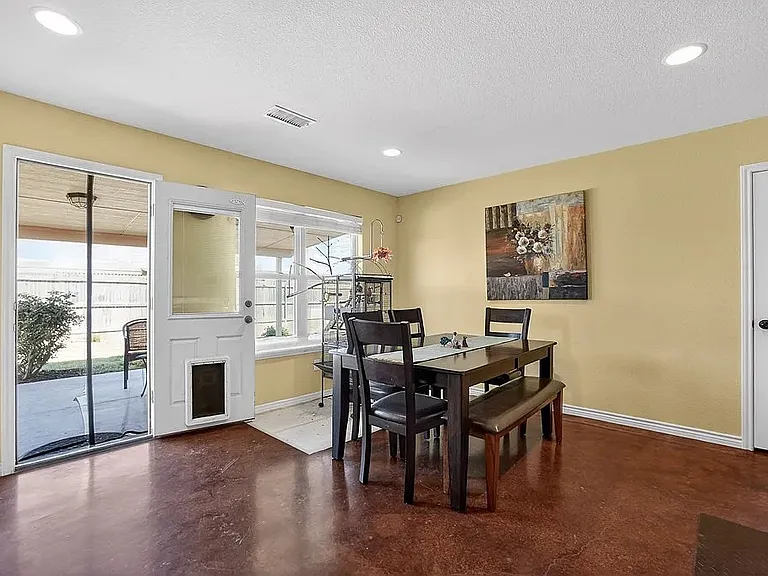 1115 Milltown Rd — Photo 16