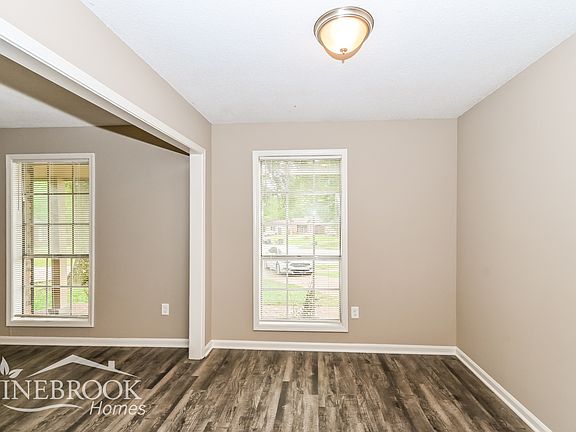 4th image of 4958 Scenicwood Cv