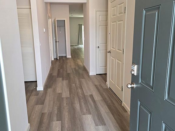 3rd image of 8933 Orchid Reserve Cir #8933
