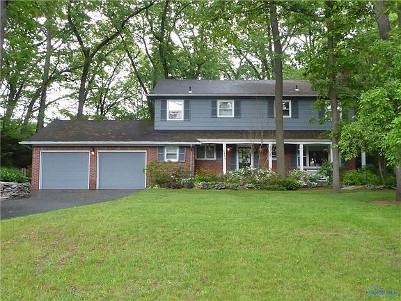 2nd image of 5488 Woodridge Dr