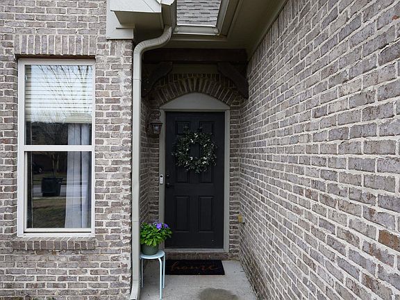 3rd image of 1042 Little Sorrel Dr