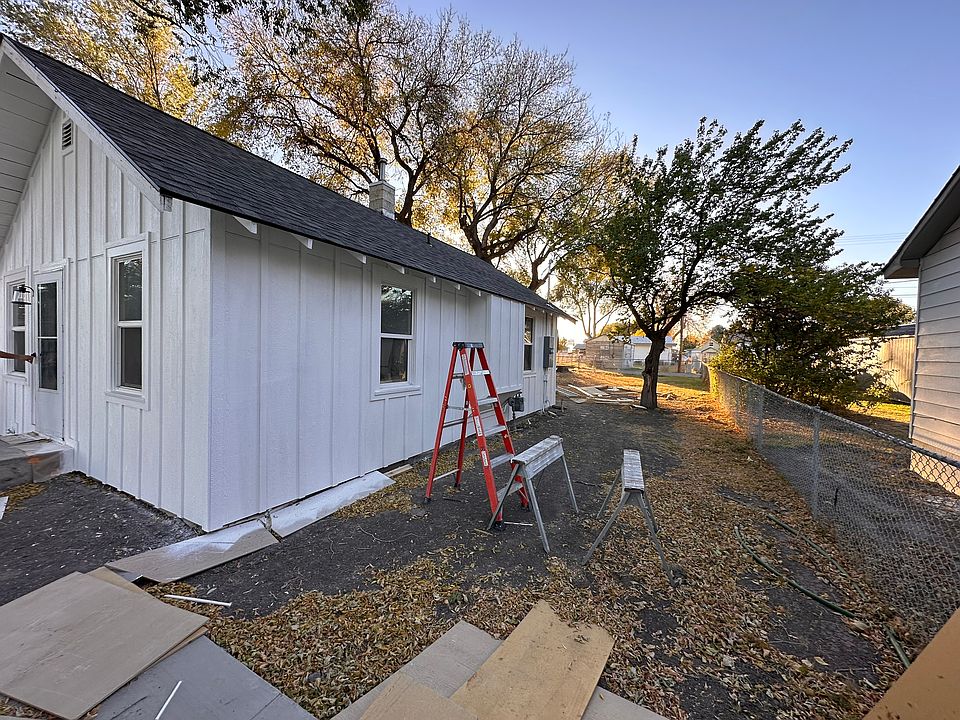 2nd image of 1026 Schodde Ave