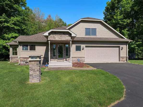 18950 Meadow Lark Rd, Thompsonville, MI 49683