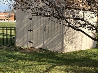 810 N Smiley St, O'Fallon, IL 62269