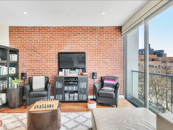 211 North 5th Street image 2 of 9