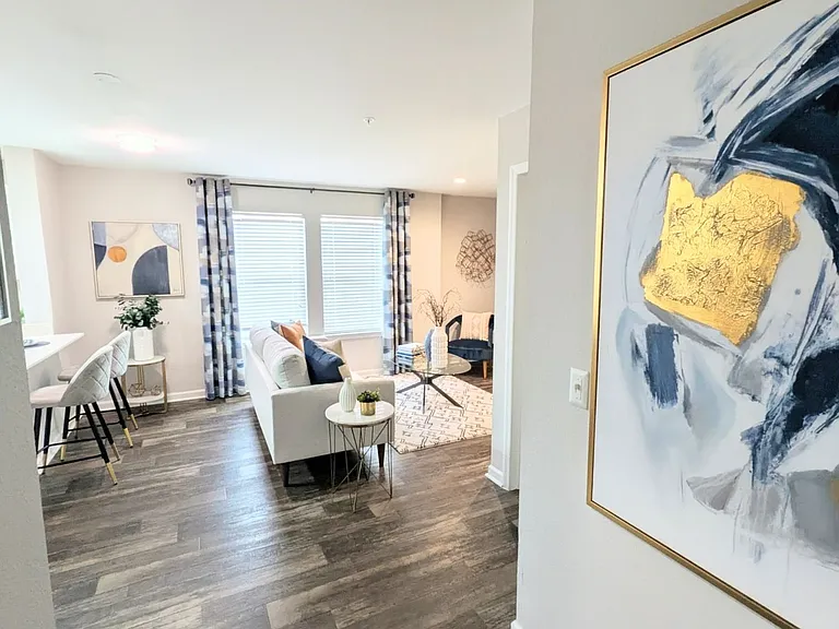 Centric on 34th Apartments — Photo 35