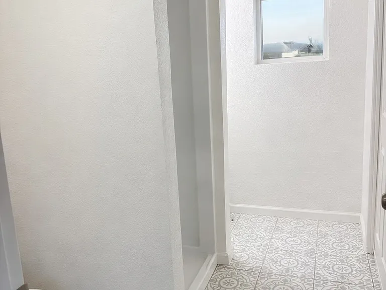 721 W Cheryl Dr #1 — Photo 9