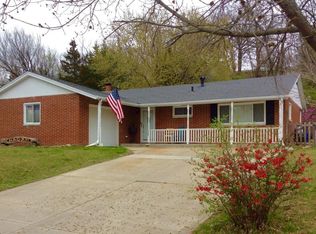 3205 Normandy Rd, Saint Joseph, MO 64505