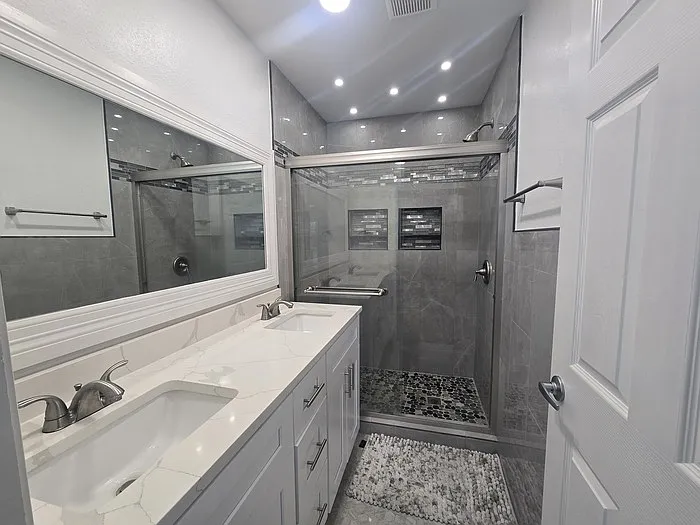 211 Redfish Dr — Photo 5