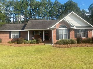80 Mona Ave, Jesup, GA 31545