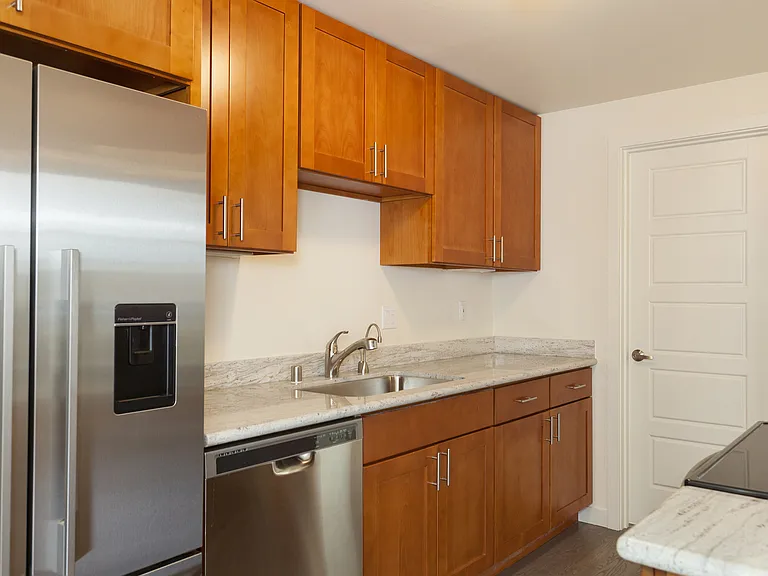 70th Street Apartments - Located in Central Ballard — Photo 14