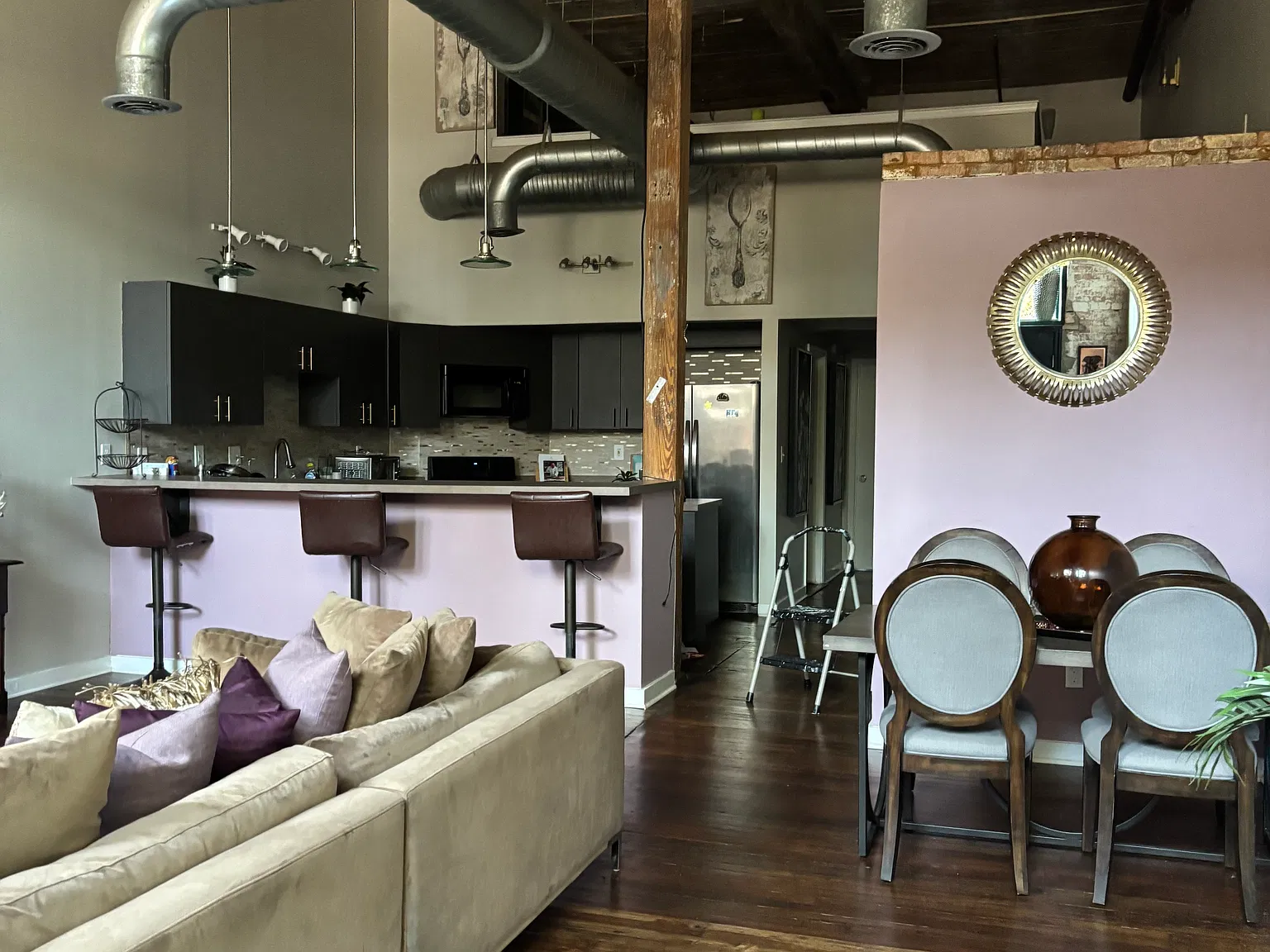 2 bed, 2260 sqft, $2,650 — Photo 3