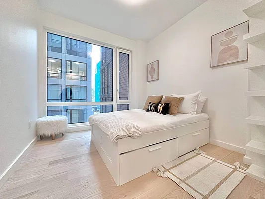 Rented by Doorway NYC, LLC | media 32