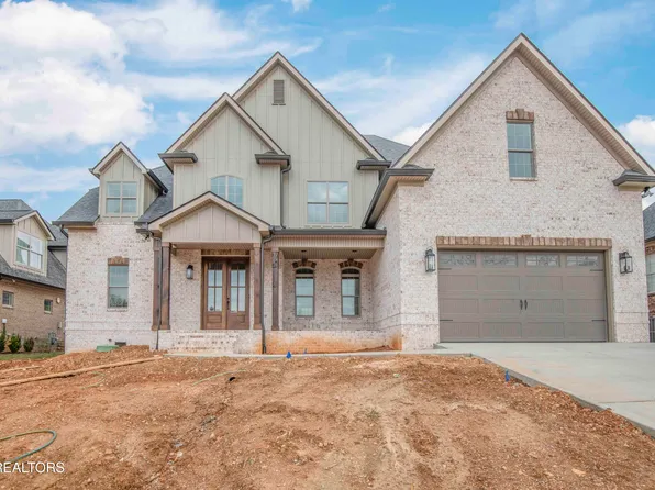 7733 Madgewood Ln, Knoxville, TN 37909