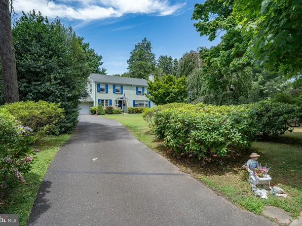 539 W Moreland Ave, Philadelphia, PA 19118