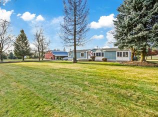 21905 N Chronicle Ln, Chattaroy, WA 99003