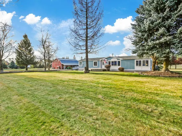 21905 N Chronicle Ln, Chattaroy, WA 99003