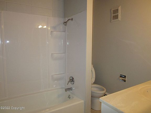 5th image of 305 Cottonwood Ln