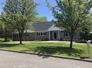 2 Dara Ct, Monroe, NY 10950
