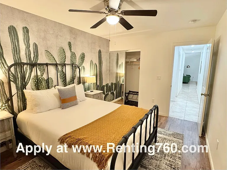 8621 Amador Ave — Photo 21