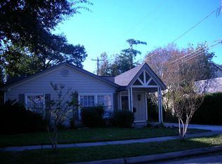 6704 E College St, Houston, TX 77005