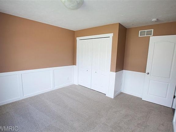 4th image of 288 Aleigha Ct #16