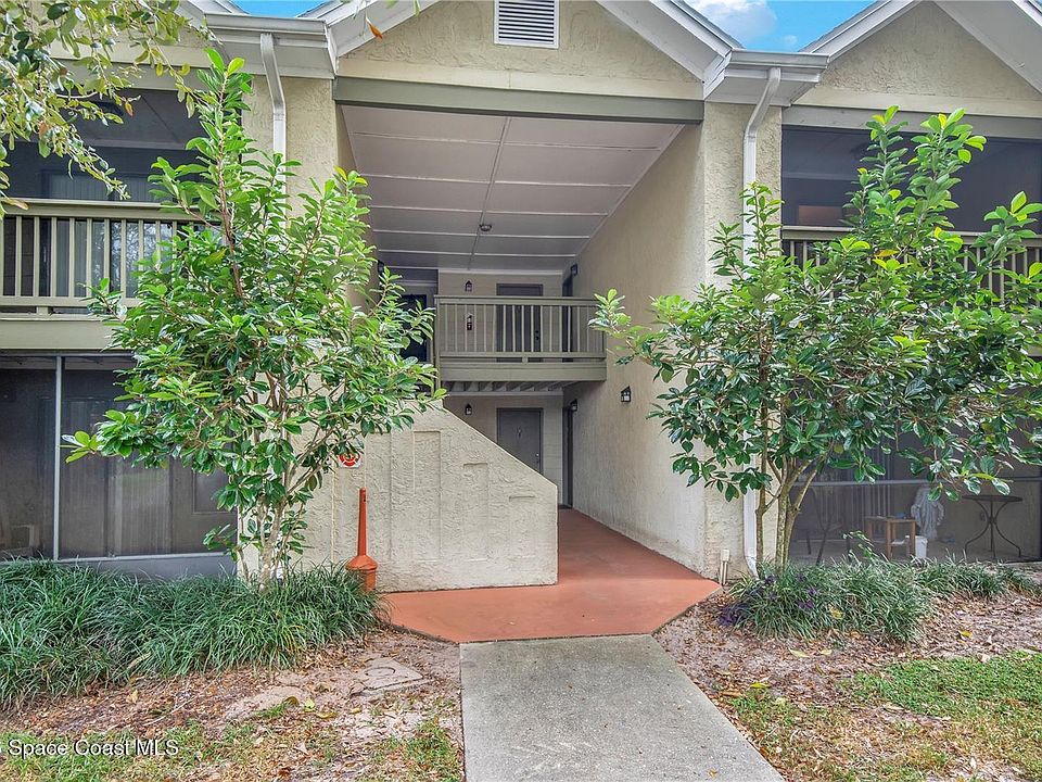 1st image of 3600 Sable Palm Ln Unit E