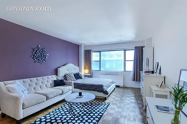 Rented by Corcoran | media 23