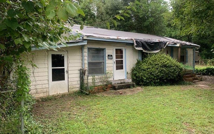 1st image of 2952 Rhythm St
