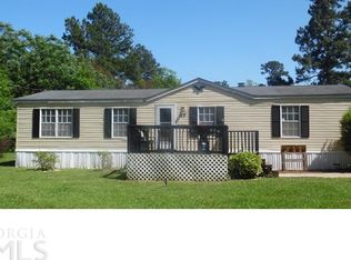 87 Pineneedle Ln, Statesboro, GA 30461