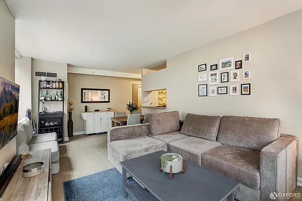 Rented by Oxford Property Group | media 2