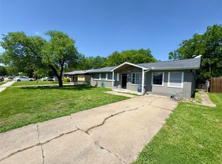 709 Willowbrook Dr, Mesquite, TX