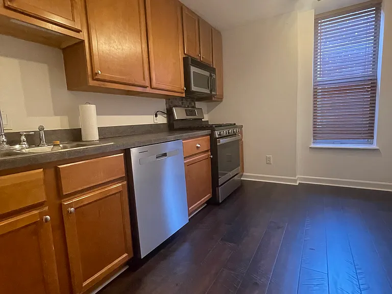 4739 Washington Blvd #2 — Photo 3