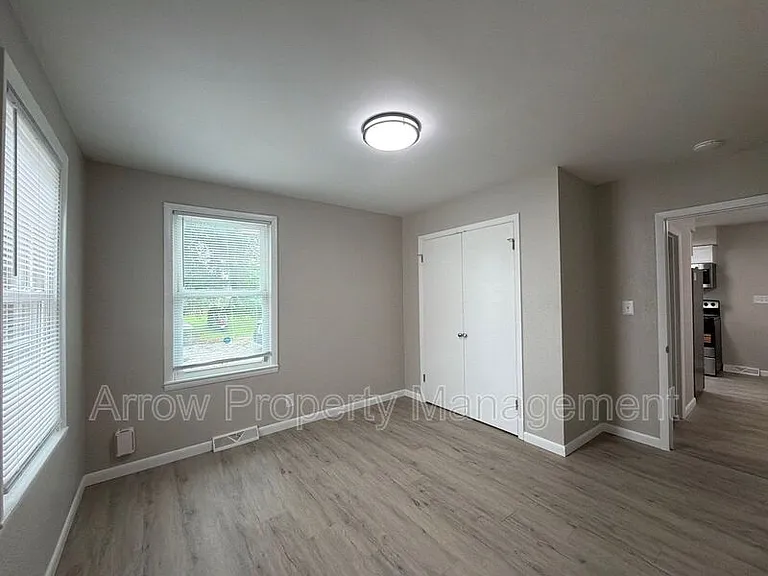704 N 26th St #1 — Photo 12