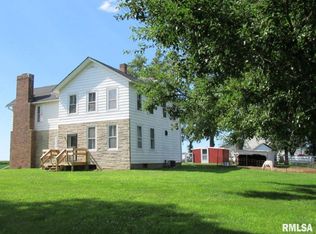 2304 30th Ave, Aledo, IL 61412