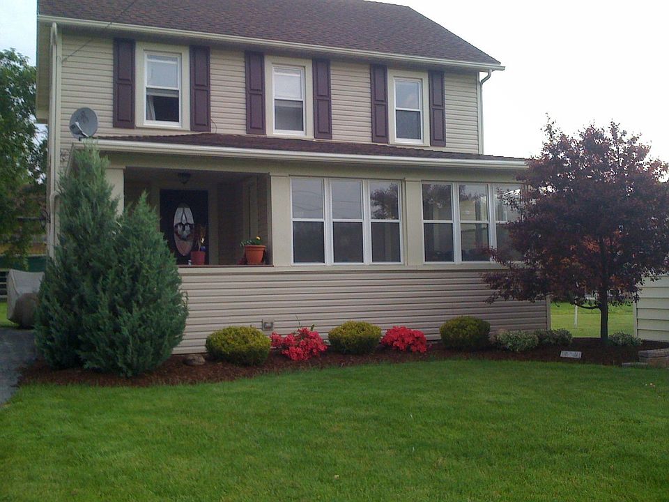 1st image of 2 Cedar St