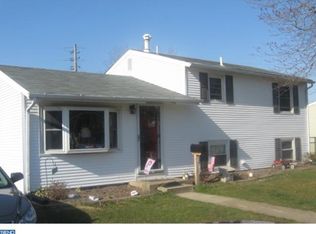 16 Cherry Ln, Elkton, MD 21921