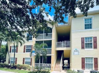 4105 Residence Dr APT 719, Fort Myers, FL 33901