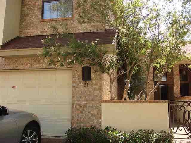 1st image of 109 E Del Mar Blvd APT 21