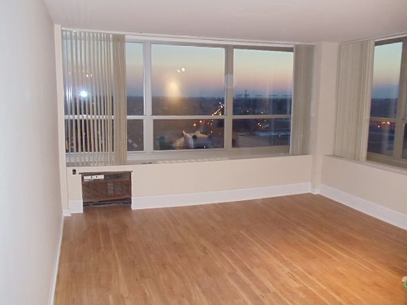3rd image of 3550 N Lake Shore Dr APT 1313