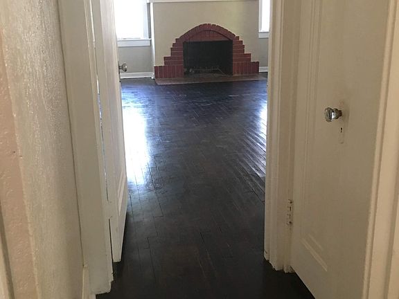 4th image of 2421 E 75th St