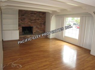 11381 Baskerville Rd, Los Alamitos, CA 90720