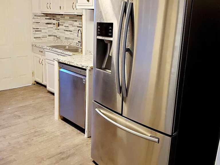 134 Blair St — Photo 10