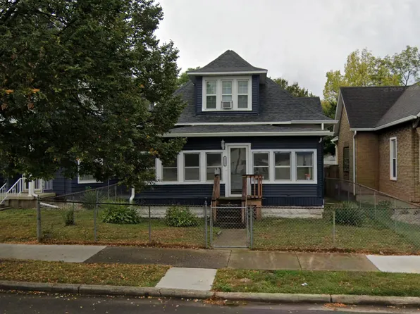 1523 Poplar St, Terre Haute, IN 47807