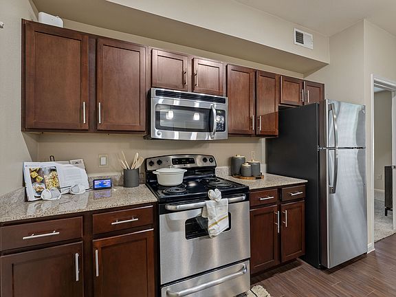 2nd image of 5200 Windhaven Pkwy #10202