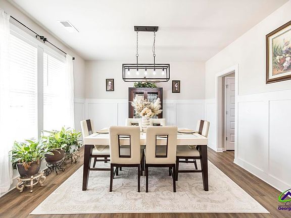 4th image of 183 Sanders Rd