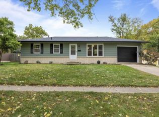 106 NE Oak Dr, Ankeny, IA 50021
