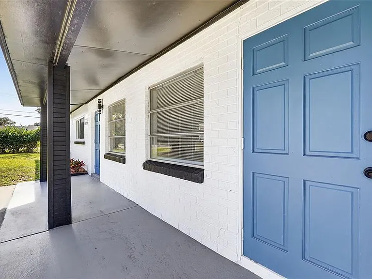 3034 Touraine Ave — Photo 5