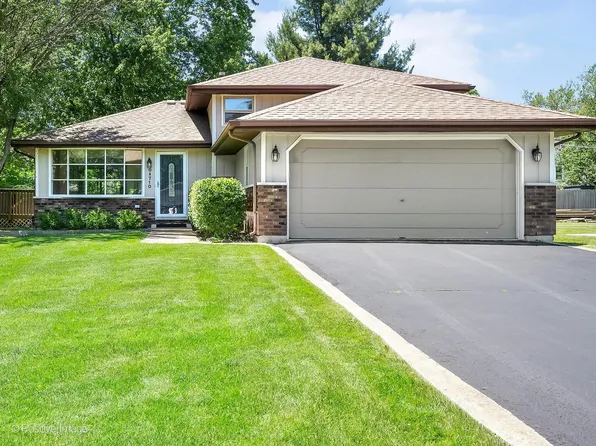 0N710 S Knollwood Dr, Wheaton, IL 60187